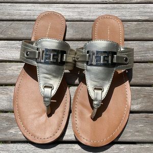 Tommy Hilfiger Gold Sandals size 8 with Logo - like new condition